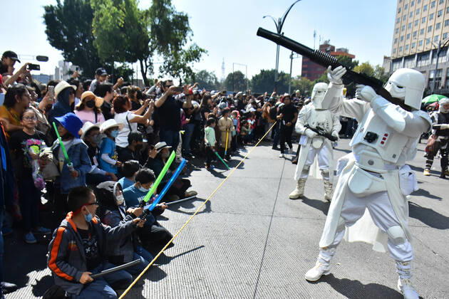 October 15, 2022, Mexico City, Mexico: Participants take part during the Training Day Star Wars Parade at Reforma Avenue. on October 15, 2022 in Mexico City, Mexico. Mexico City Mexico - ZUMAe321 20221015_zia_e321_107 Copyright: xCarlosxTischlerx