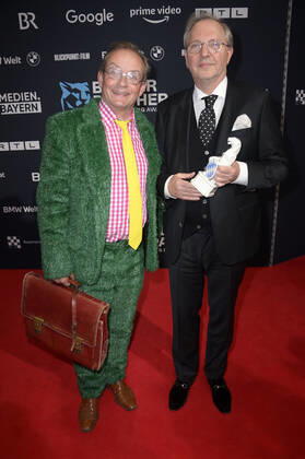 Wigald Boning and Olli Dittrich at the presentation of the Blue Panther TV Streaming Award 2022 at BMW Welt Munich, 19 10 2022 Foto:xF.xKernx xFuturexImage