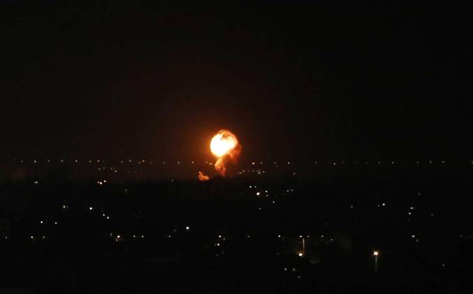 Fire and smoke billowing in the background following an Israeli air strike on Khan Yunis, Fire and smoke billowing in the background following an Israeli air strike on Khan Yunis, southern Gaza Strip, on 4 Nobember,2022. photo by Ashraf Amra Gaza Gaza Strip Occupied Palestinian Territory 041122_Gaza_ASH_00 (4) Copyright: xxAshrafxAmra APAimagesx