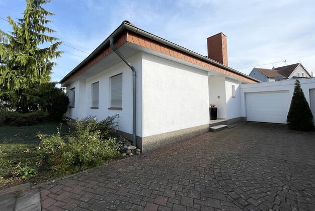 In this bungalow in the street Im Herrnkreth in Heusweiler Niedersalbach lived the, since 19 September missing, Gerda Schuster 74, here photographed on Tuesday 08 11 2022 The single woman should have been killed bub