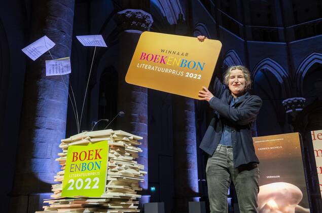2022 11 10 21 23 10 THE HAGUE Anjet Daanje has won the Boekenbon Literature Prize 2022 with The song of stork and dromedary This year the award ceremony took place in the Grote of Sint Jacobskerk ANP LEX VAN LIESHOUT netherlands out belgium out  Copyright: xx x457593768x originalFilename: 457593768
