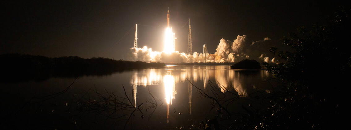 NASA?s Space Launch System rocket carrying the Orion spacecraft launches on the Artemis I flight test, Wednesday, Nov. 16, 2022, from Launch Complex 39B at NASA?s Kennedy Space Center in Florida. NASA?s Artemis 1:47 a.m. EST mission is the first integrated flight test of the agency?s deep space exploration systems: the Orion spacecraft, Space Launch System (SLS) rocket, and ground systems. SLS and Orion launched at 1:47 a.m. EST, from Launch Pad 39B at the Kennedy Space Center. Mandatory Copyright: xNASAxviaxCNPx MediaPunchx