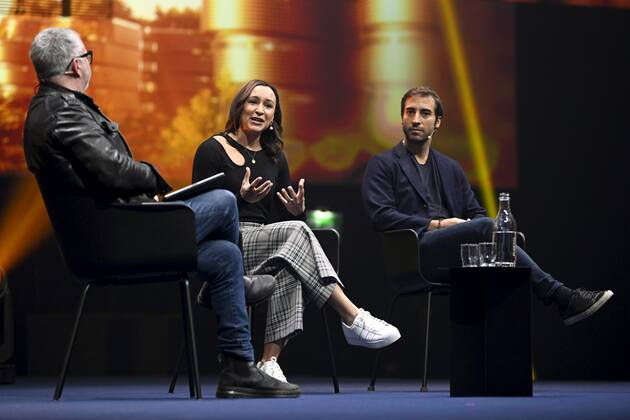 Editor-at-large of TechCrunch, Mike Butcher (left), Olympic gold medallist, Dame Jessica Ennis-Hill, founder and Co-CEO of Jennis (middle) and former arsenal footballer, Co-founder and CEO of GFBiochemicals at the Slush 2022 Startup Event in Helsinki, Finland on November 18, 2022. Helsinki Finland Copyright: xEmmixKorhonenx LKFTJK20221118103844KCMC