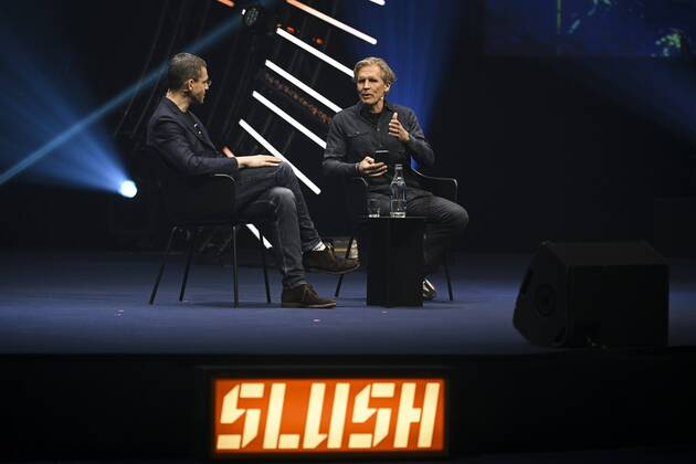 News Themen der Woche KW46 Max Levchin (L), Founder and CEO of Affirm and serial entrepreneur Mika Salmi attend the Slush 2022 Startup Event in Helsinki, Finland on November 18, 2022. Helsinki Finland  Copyright: xEmmixKorhonenx LKKTF20221118154043FTTT