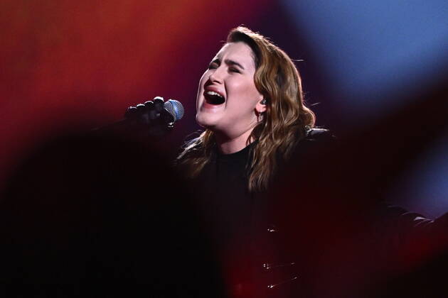 STOCKHOLM 20221125 Rosa Linn is a guest artist during Friday nights final of Idol in Tele2 Arena Stockholm Sweden x10090x,  Copyright: xClaudioxBresciani TTx IDOL 2022 FINAL