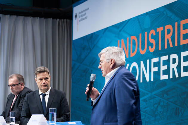 Industry Conference 2022 in Berlin Current, 29 11 2022, Berlin, Dr Robert Habeck, Federal Minister for Economic Affairs and Clim
