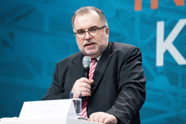 Industry Conference 2022 in Berlin Current, 29 11 2022, Berlin, Prof Dr Siegfried Russwurm, President BDI in portrait at the press conference during the opening of the Industry Conference 2022 at the EUREF Campus in Berlin At the Industry Confere