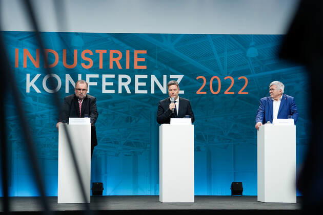 Industry Conference 2022 in Berlin Current, 29 11 2022, Berlin, Dr Robert Habeck, Federal Minister for Economic Affairs and Clim