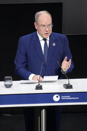 Prince Albert II of Monaco at the presentation of the 15 German Sustainability Award 2022 at the Maritim Hotel Düsseldorf, 02 12 2022 Foto:xF.xKernx xFuturexImage