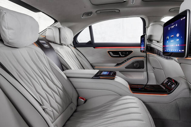 **VIDEO AVAILABLE: CONTACT INFO@COVERMG.COM TO RECEIVE** Mercedes have revealed their new S63 AMG - the first hybrid version of their flagship limousine - and one comes with more power than ever before. Under the bonnet, there?s a 4.0-litre twin-turbo V8 engine similar to the one you get in the Mercedes-AMG GT 63 S E Performance, along with an electric motor on the rear axle. With a combined system output of 791 hp and 1,055 lb-ft, the AMG S 63 E PERFORMANCE sets new standards for similar models of car. It accelerates from 0 to 60 mph takes just 3.2 seconds (est.) and has an 180 mph top speed. With E PERFORMANCE, we are now opening a new chapter: Never before has a luxury sedan so perfectly combined best-in-class performance with super Copyright: xMercedes-Benzx 52259221 EDITORIAL USE ONLY. NOT FOR USE BY NEWSPAPERS BASED IN THE UK.