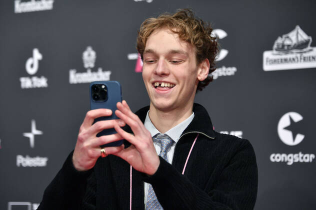 Makko at the 23 award ceremony of the 1Live Krone 2022 in the Jahrhunderthalle Bochum, 08 12 2022 Foto:xN.xKubelkax xFuturexImage