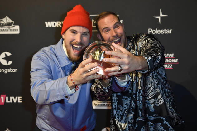Dennis Wolter and Benjamin Wolter at the 23 award ceremony of the 1Live Krone 2022 in the Jahrhunderthalle Bochum, 08 12 2022 Foto:xN.xKubelkax xFuturexImage