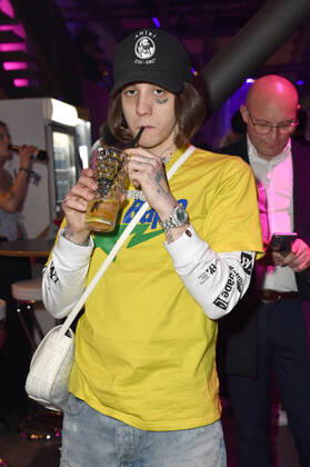 T Low at the 23 award ceremony of the 1Live Krone 2022 in the Jahrhunderthalle Bochum, 08 12 2022 Foto:xN.xKubelkax xFuturexImage