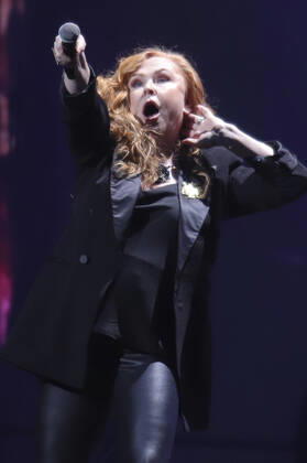Carol Decker TÂ Pau live at the Night of the Proms 2022 at the Barclay Card Arena Hamburg, 09 12 2022 Foto:xgbrcix xFuturexImage