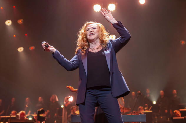 Carol Decker TÂ Pau live at the Night of the Proms 2022 at the ZAG Arena Hannover, 08 12 2022 Foto:xC.xSpeidelx xFuturexImage