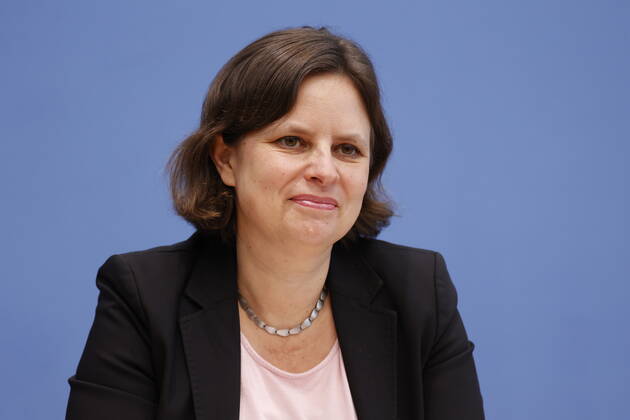 State Secretary Juliane Seifert, BMI, Germany, Berlin, Federal Press Conference, Topic Results of the SVR Integration Barometer 2022