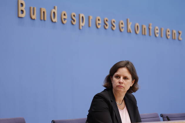 State Secretary Juliane Seifert, BMI, Germany, Berlin, Federal Press Conference, Topic Results of the SVR Integration Barometer 2022