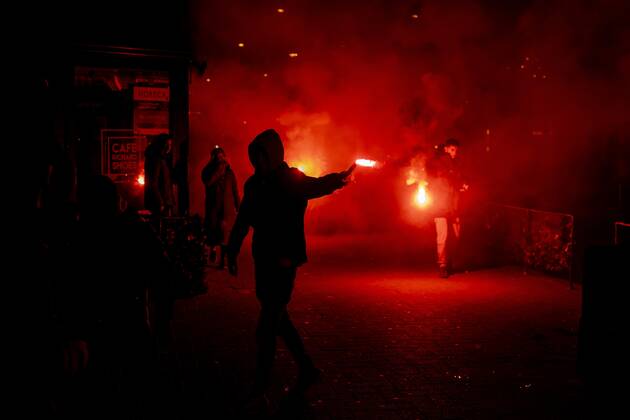 ROTTERDAM Moroccan football supporters after the semi final match between Morocco and France at the World Cup in Qatar ANP JEFFREY GROENEWEG netherlands out belgium out Copyright: xx x459429590x originalFilename: 459429590