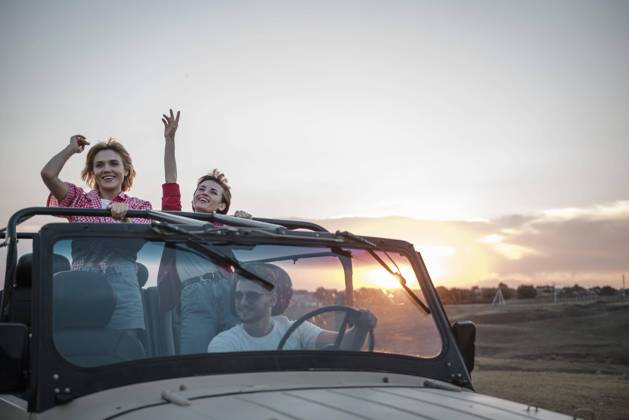 three friends traveling by car having fun three friends traveling by car having fun Copyright: xZoonar.com OleksandrxLatkunx 18390386 ,model released, Symbolfoto ,property released