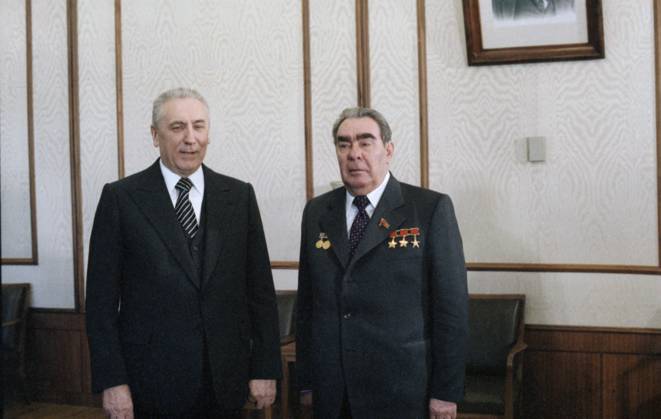 Moscow, USSR. April 18, 1978. General Secretary of the Communist Party of the Soviet Union, Chairman of the Presidium of the Supreme Soviet of the USSR Leonid Brezhnev (R) and First Secretary of the Polish United Workers Party Edward Gierek hold a meeting in the Kremlin. Eduard Pesov TASS  18814055