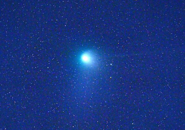 Grüner Komet C 2022 E3 ZTF am Himmel ZTF comet Composite photo taken on Jan. 31, 2023, shows comet C 2022 E3 (ZTF) seen in the Okinawa Prefecture village of Kunigami, southern Japan. The comet, discovered in 2022, will come closest to Earth in the small hours of Feb. 2.  A14AA0001391670P