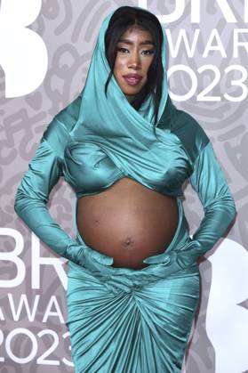 Camille Purcell at the 43 BRIT Awards 2023 ceremony at the O2 Arena London, 11 02 2023 Foto:xS.xVasx xFuturexImage