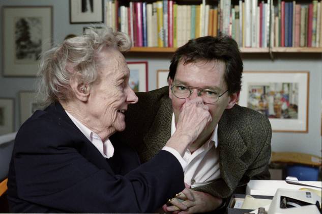 STOCKHOLM 19970404 Swedish author Astrid Lindgren during an interview by German magazine Stern at her home in Stockholm Sweden April 4, 1997 STOCKHOLM SVERIGE x1014x  Copyright: xTobiasxRöstlundx xTTx x ASTRID LINDGREN