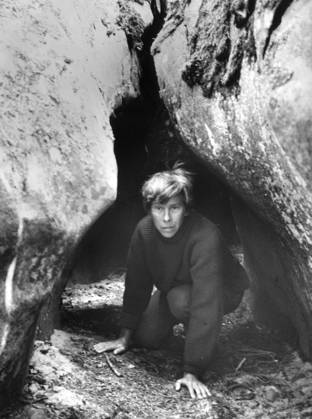 FILE 1961 07 13 Tove Jansson, author of the Moomin books, pictured at her childhood island Bredsar in the Gulf of Finland, where she owned several houses Bredsär FINLAND x190x  Copyright: xAlfxLidmanx TOVE JANSSON