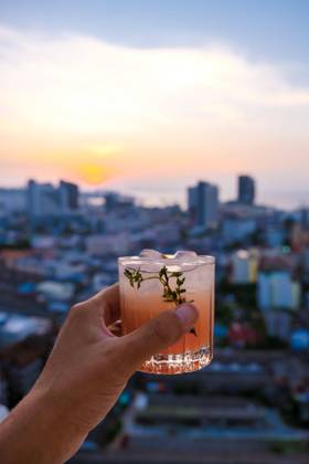 cocktail drinks on a rooftop bar in Pattaya Thailand cocktail drinks on a rooftop bar in Pattaya Thailand during sunset Copyright: xZoonar.com FokkexBaarssenx 19326418