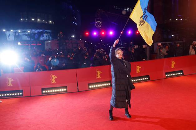 Berlinale Closing Night and Award Ceremony Guest on the red carpet at the Berlinale Closing Night and Award Ceremony during the 73 Berlinale at the Berlinale Palast in Berlin Copyright: xEventpressxGolejewskix