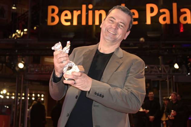 Christian Petzold with the Silver Bear Grand Jury Prize for Red Sky at the Closing Ceremony with Award Ceremony at the Berlinale 2023 73 Berlin International Film Festival at the Berlinale Palast Berlin, 25 02 2023 Foto:xF.xKernx xFuturexImage