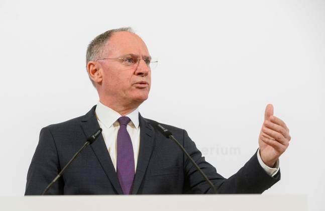20230306 Praesentation der Kriminalstatistik 2022 WIEN, OESTERREICH - 6. MAERZ: Innenminister Gerhard Karner (OEVP) bei der Praesentation der Kriminalstatistik 2022 im Innenministerium am 6. Maerz, 2023 in Wien, Oesterreich. 230306_SEPA_32_026 Copyright: xMartinxJuenx SEPAxMedia