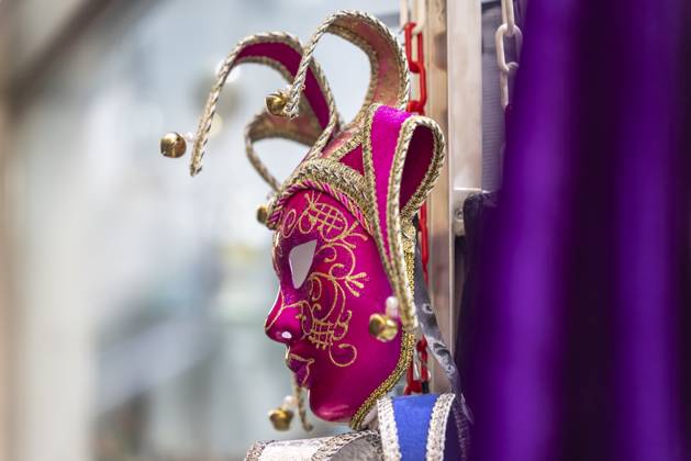 Venetian mask, souvenir from Venice Carnival, Italy, Europe