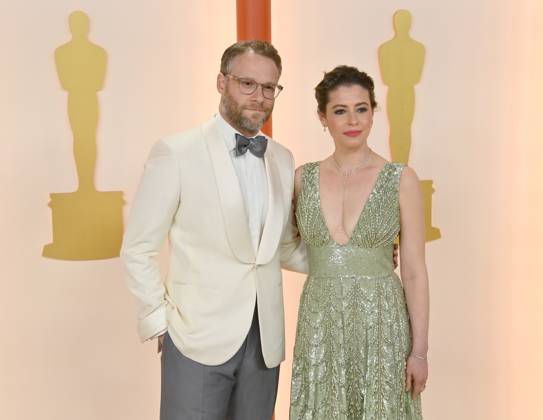 (L-R) Seth Rogen and Lauren Miller attend the 95th annual Academy Awards at the Dolby Theatre in the Hollywood section of Los Angeles on Sunday, March 12, 2023.  LAP2023031211281 JIMxRUYMEN