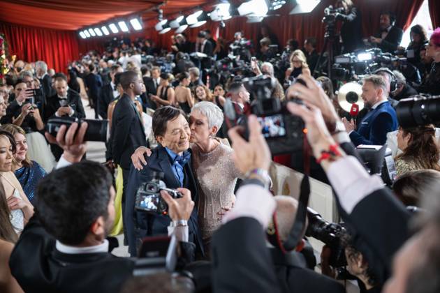 James Hong and OscarÂ® nominee Jamie Lee Curtis arrive on the red carpet of the 95th OscarsÂ® at the DolbyÂ® Theatre at Ovation Hollywood on Sunday, March 12, 2023.  Copyright: xA.M.P.A.S.x 34494-394PLX