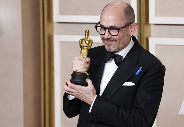 Edward Berger, winner of the award for Best International Feature Film for All Quiet on the Western Front, appears backstage with his Oscar during the 95th annual Academy Awards at Loews Hollywood Hotel in the Hollywood section of Los Angeles on Sunday, March 12, 2023.  LAP202303128130 JohnxAngelillo