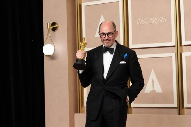 Edward Berger poses backstage with the OscarÂ® for International Feature FIlm during the live ABC telecast of the 95th OscarsÂ® at DolbyÂ® Theatre at Ovation Hollywood on Sunday, March 12, 2023.  Copyright: xA.M.P.A.S.x 34494-708PLX