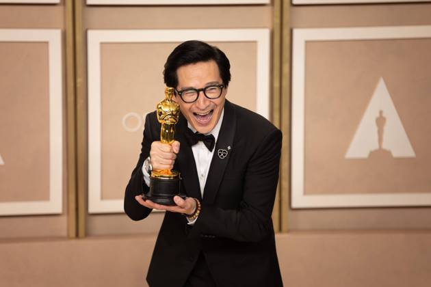 March 13, 2023, Los Angeles, California, USA: Ke Huy Quan in the press room of the 95th Annual Academy Awards on Sunday March 12, 2023 at the Dolby Theater in Hollywood, California. BNS PI Los Angeles USA - ZUMAp124 20230313_zaa_p124_029 Copyright: xBURTxHARRISx