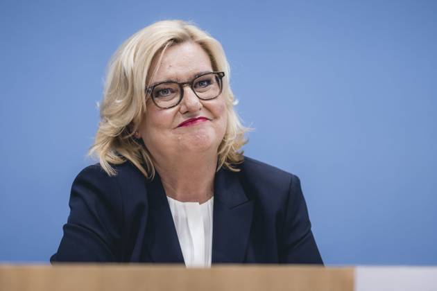 The Commissioner for the Armed Forces of the German Bundestag, Eva Hoegl SPD in the context of the presentation of the Annual Report 2022 at the Federal Press Conference Berlin, 14 03 2023 Berlin Germany. Copyright: xXanderxHeinl photothek.dex
