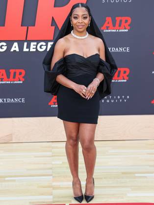 World Premiere Of Amazon Studios And Skydance Media s Air Bresha Webb arrives at the World Premiere Of Amazon Studios And Skydance Media s Air held at the Regency Village Theatre on March 27, 2023 in Westwood, Los Angeles, California, United States. Regency Village Theatre, Westwood, Los Angeles, California California United States Copyright: xImagexPressxAgencyx originalFilename: collin-worldpre230327_npO0d