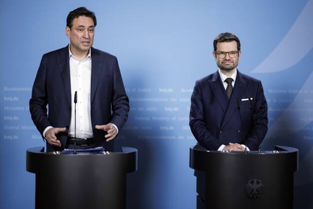 Marco Buschmann, Federal Minister of Justice, r Georg Eisenreich, Minister of Justice of Bavaria, l and Anna Gallina, Senator of Justice of Hamburg, not pictured here give a joint press statement after the Bund Laender Digital Summit at the Federal Ministry of Justice in Berlin, 30 03 2023 Berlin Germany. Copyright: xJaninexSchmitz photothek.dex