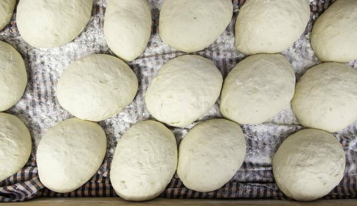 Sourdough bread balls, Detail of sourdough balls to make bread, tradition and crafts, Detail of sourdough balls to make bread, tradition and crafts, 24.02.2023, Copyright: xEsebenex Panthermedia33686162.jpg