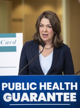 News Bilder des Tages April 11, 2023, SHERWOOD PARK, AB, CANADA: Alberta Premier Danielle Smith announces a public health guarantee in Sherwood Park, Alta., Tuesday, April 11, 2023. SHERWOOD PARK CANADA  - ZUMAc35_ 20230411_zaf_c35_026 Copyright: xJasonxFransonx