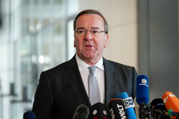 Press statement by Defense Minister Boris Pistorius on the subject of acceleration in the procurement process Current, 26 04 2023, Berlin, Defense Minister Boris Pistorius at the press statement on the subject of acceleration in the procurement process in the West lobby of the German Bundestag Berlin Berlin Germany