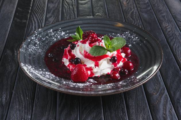 Mascarpone with Cherry and Strawberry jam Copyright: imageBROKER AlekseixIsachenko ibxaii08713292.jpg