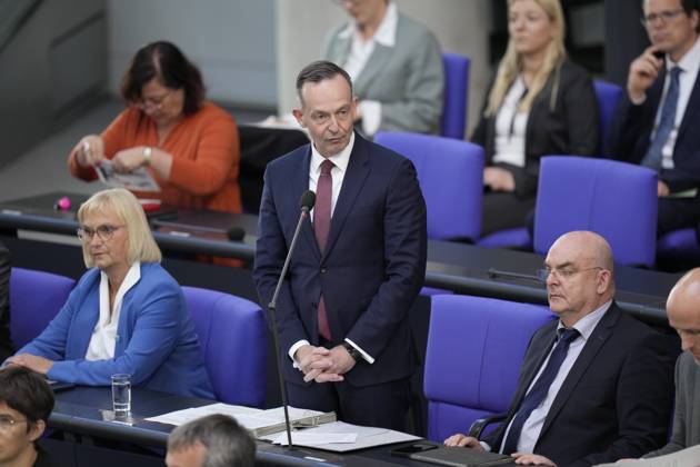 German Bundestag, 102 plenary session Transport Minister Volker Wissing FDP in portrait he is answering questions of the federal government during the 102 session of the German Bundestag, 10 05 2023, Berlin Berlin Germany