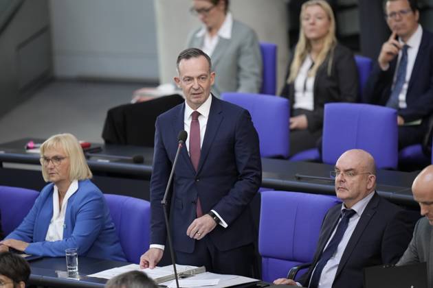 German Bundestag, 102 plenary session Transport Minister Volker Wissing FDP in portrait he is answering questions of the federal government during the 102 session of the German Bundestag, 10 05 2023, Berlin Berlin Germany