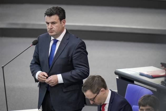 German Bundestag, 102 plenary session Labor Minister Hubertus Heil SPD in portrait during the questioning of the federal government during the 102 session of the German Bundestag, 10 05 2023, Berlin Berlin Germany
