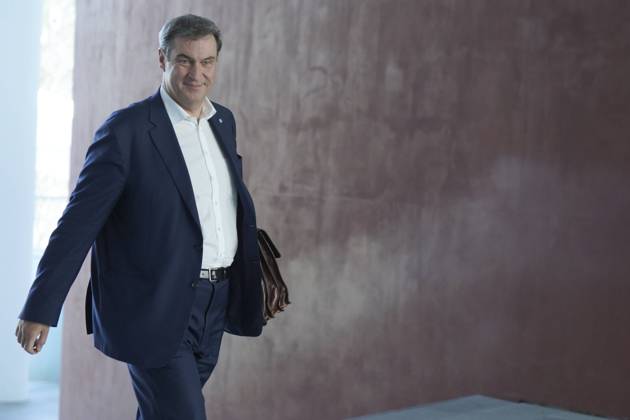 Opening of the Minister President Conference in the Chancellors Office Markus Soeder, the Bavarian Minister President dynamic and calm on the way to the Minister President Conference MPK in the Chancellors Office, 10 05 2023, Berlin Berlin Germany