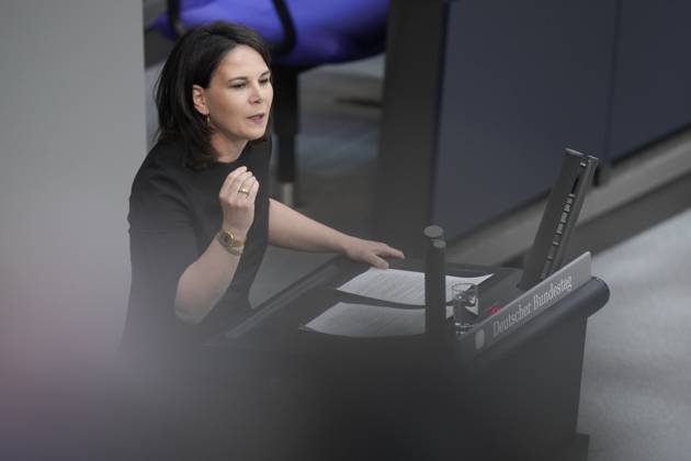 German Bundestag, 102 plenary session Foreign Minister Annalena Baerbock Gruene in portrait with powerful hand gesture she underpins her statements during her speech on the extension of the Bundeswehr mission in Mali during the 102 session of the German Bundestag,10 05 2023 Berlin, Berlin Berlin Germany